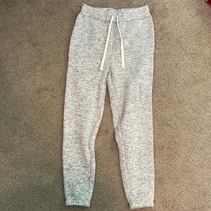 Like new, cozy sweat pants!